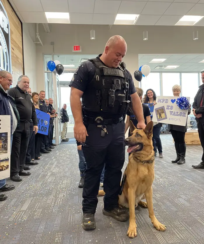 do k9 dogs go home with officer